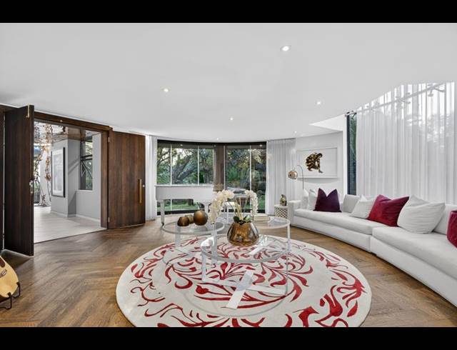 4 BEDROOM PROPERTY TO RENT IN BENMORE GARDENS